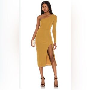 NBD  Carla Lace Up Dress in Toffee

Color: Toffee